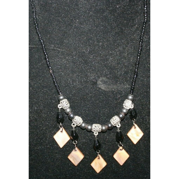 Women's Abalone Shell & Beads Dangle Necklace Black GUC - Picture 3 of 4